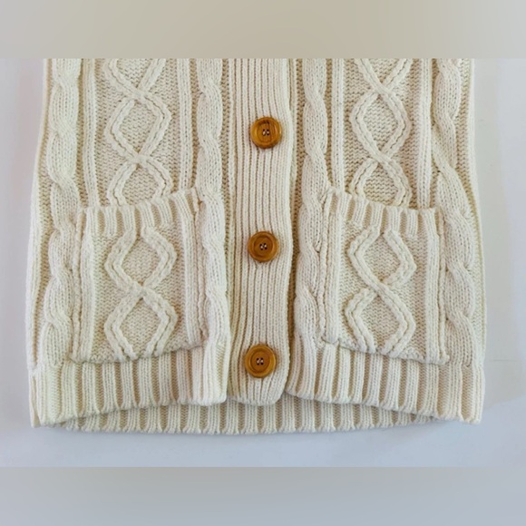 Changing Scene Cream Cable Knit Vintage Button Front Sweater size Small - Picture 8 of 10